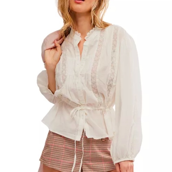 Free People Tops - Free People
Best of Me Blouse Chic White Lace Blouse